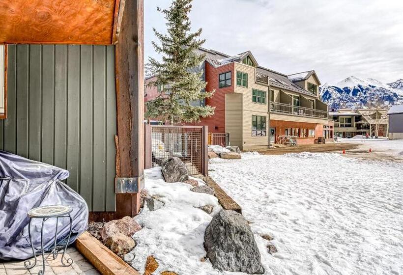 هتل Double Diamond Ski In/ski Out Chalet