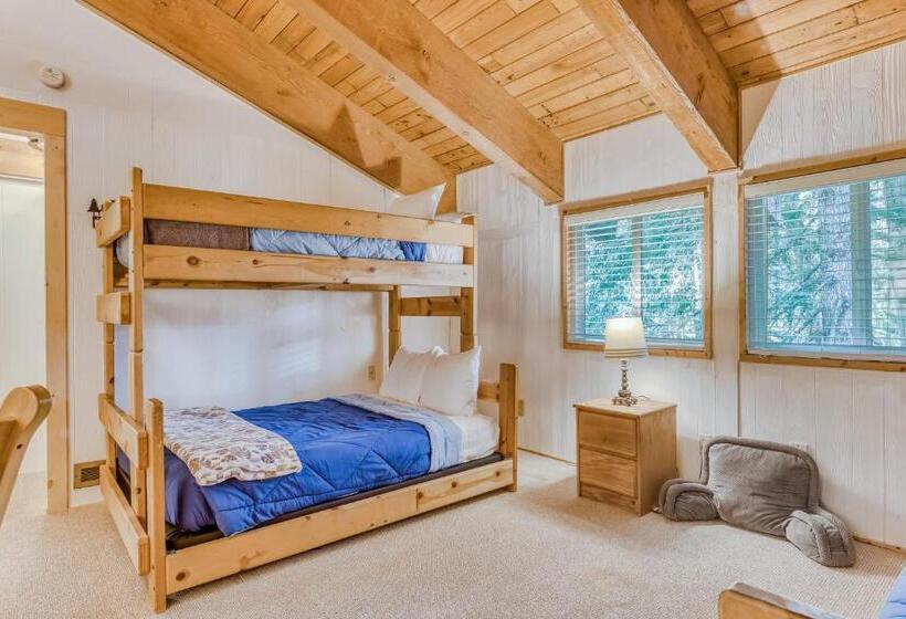 호텔 Edelweiss Retreat