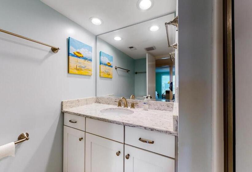 فندق Nauti By Nature