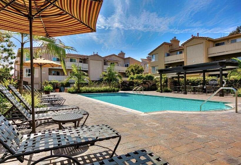 בית מלון כפרי Ritz Point Condo