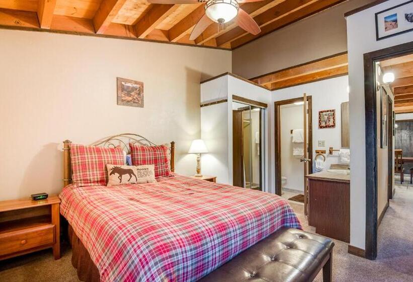 فندق Treehouse Condo Unit H202