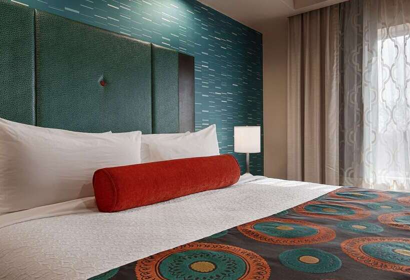 هتل Best Western Premier Ashton Suiteswillowbrook