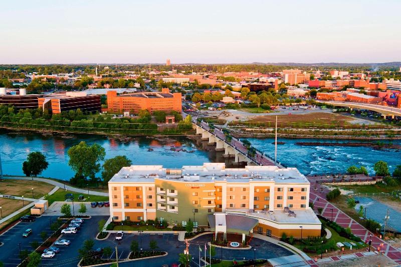 هتل Courtyard By Marriott Columbus Phenix City