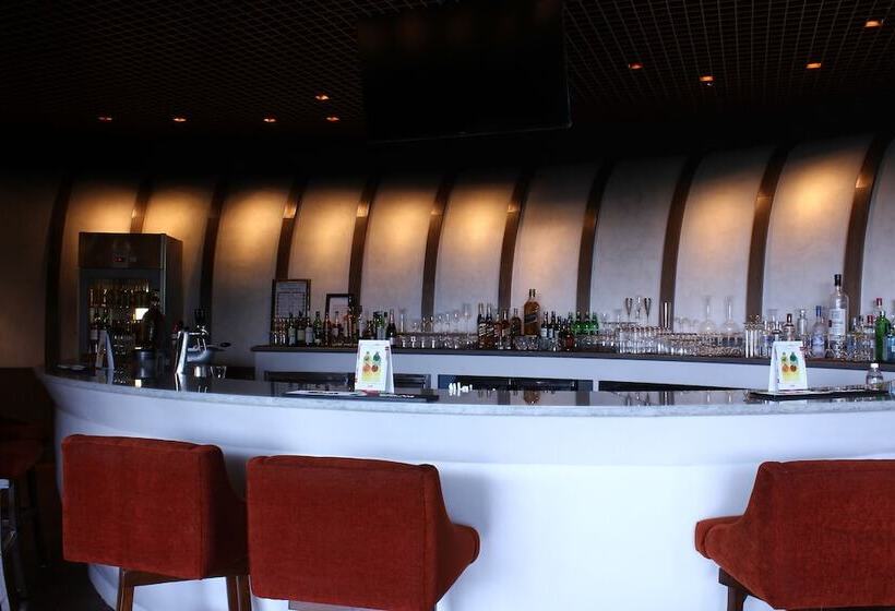 酒店 Taj Damdama Lake Resort & Spa, Gurugram