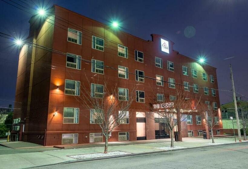هتل The Lodge Red Hook