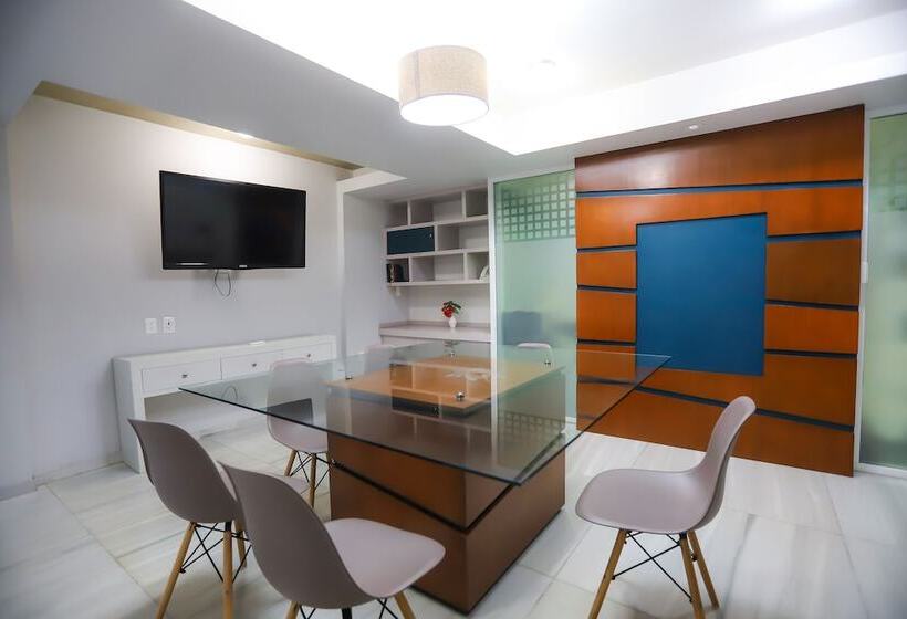 هتل Tryp By Wyndham Chetumal