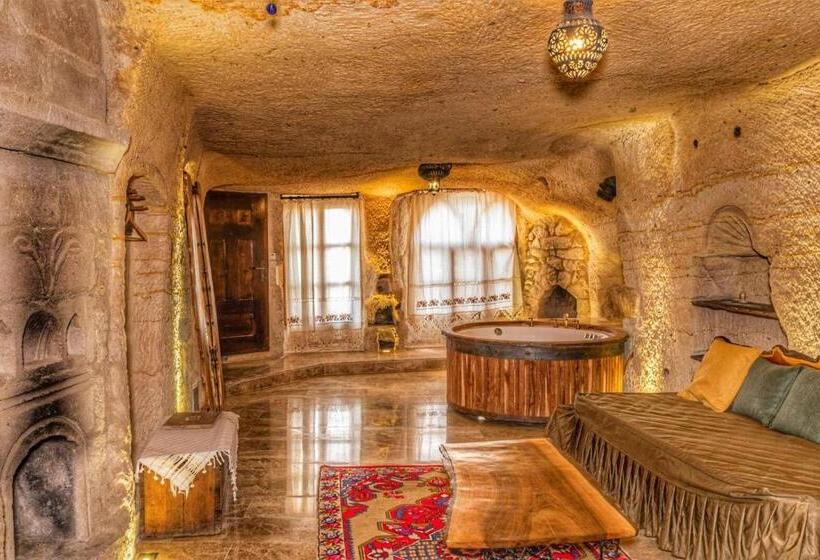 هتل Urgup Evi Cave