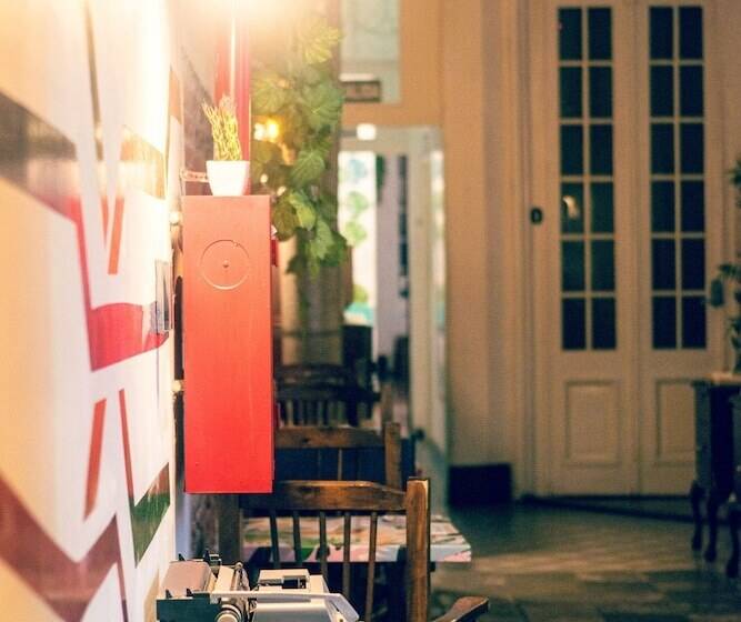 Ideal Social Hostel