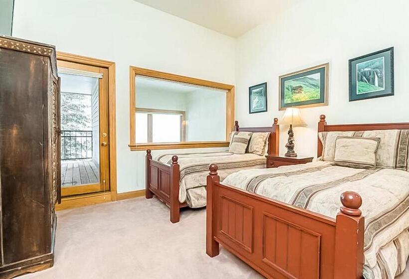 هتل Cimarron Mountain Retreat