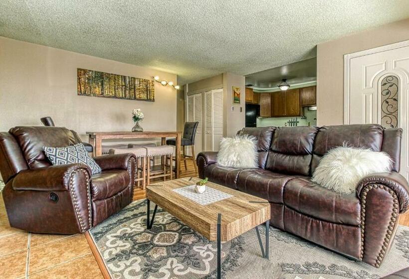 בית מלון כפרי 2 Bed 1 Bath Apartment In Brian Head