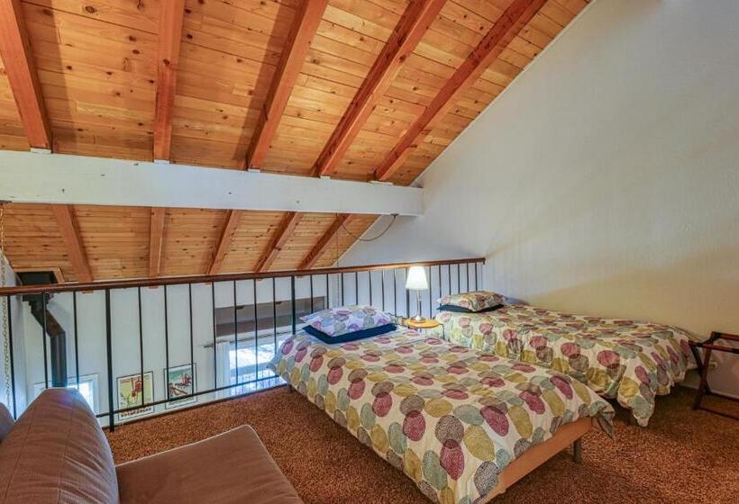 ホテル 2 Bed 2 Bath Apartment In Carnelian Bay