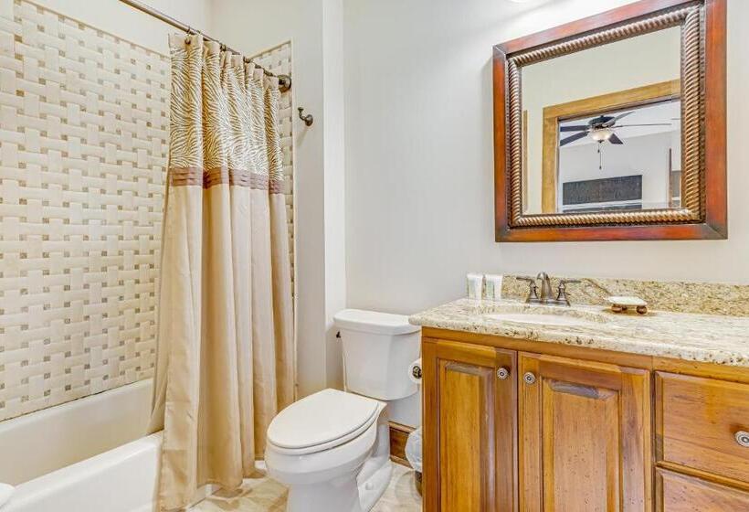 בית מלון כפרי Red Tail Summit