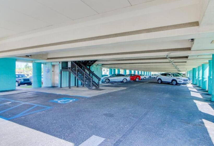 هتل Beachview 321