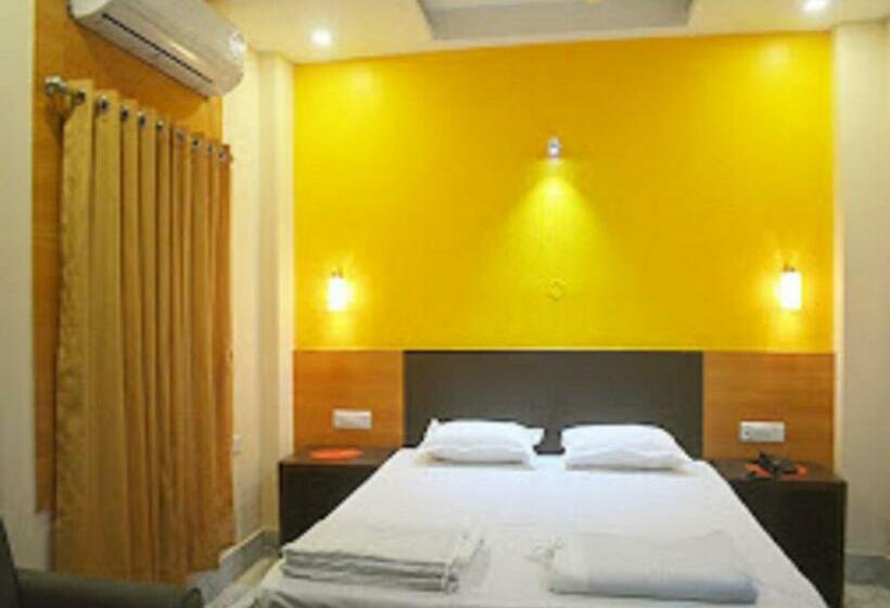 فندق Glory Grand, Rajgir
