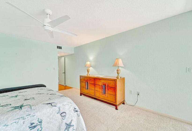 בית מלון כפרי South Shore Sunset