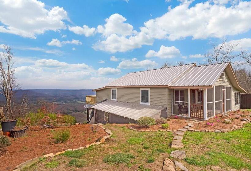 Peach Bluff House