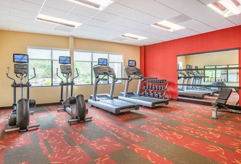 ホテル Courtyard By Marriott Wilkes Barre Arena