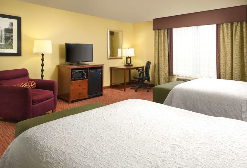فندق Hampton Inn Kimball