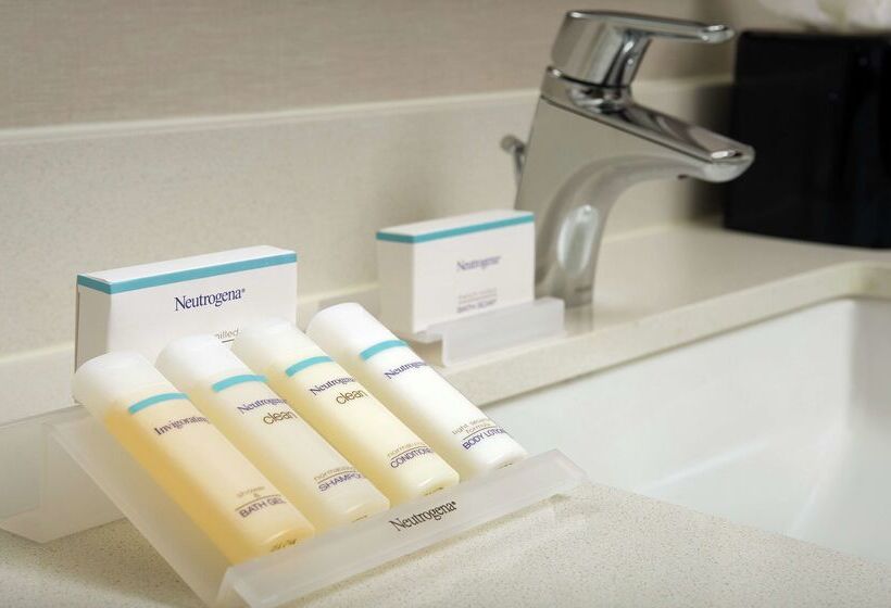 فندق Hilton Garden Inn Miami South Beach