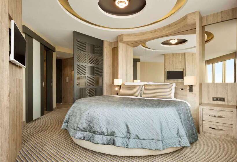 هتل Ramada By Wyndham Mersin