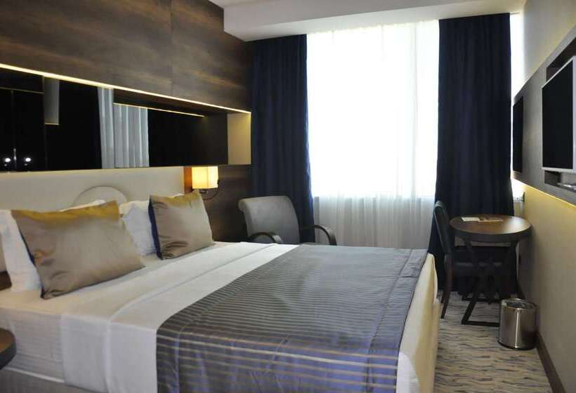 هتل Ramada By Wyndham Mersin