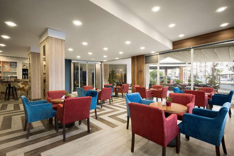 هتل Ramada By Wyndham Mersin