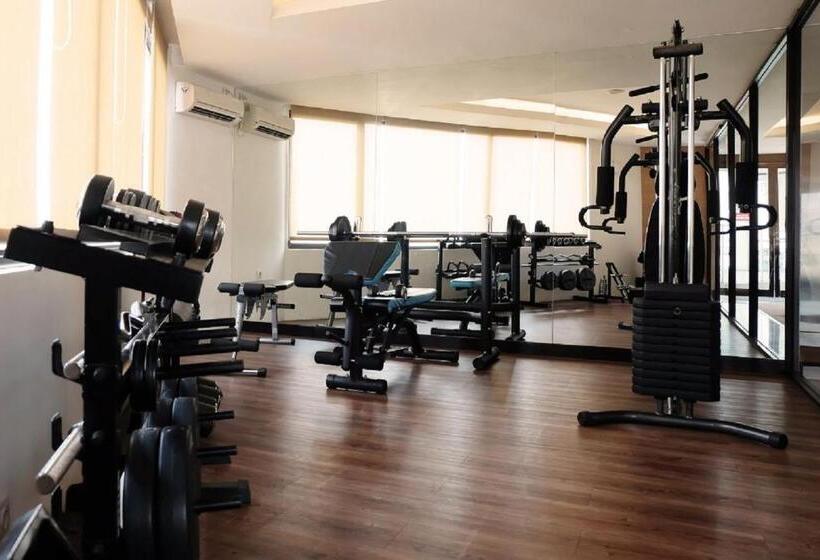 هتل Santika Premiere Bintaro