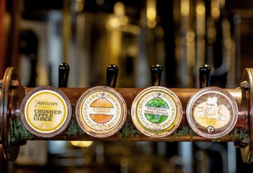 هتل The Shakespeare