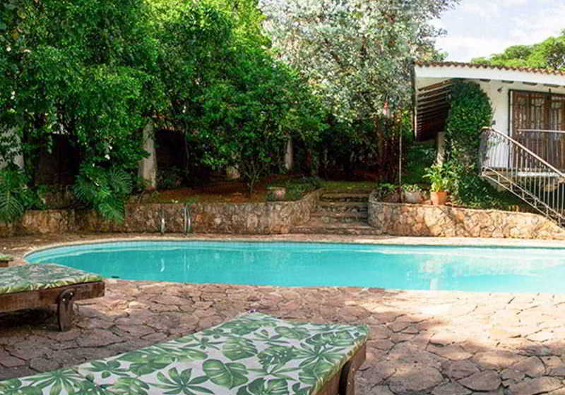 La Pinta Boogaloo Hostel