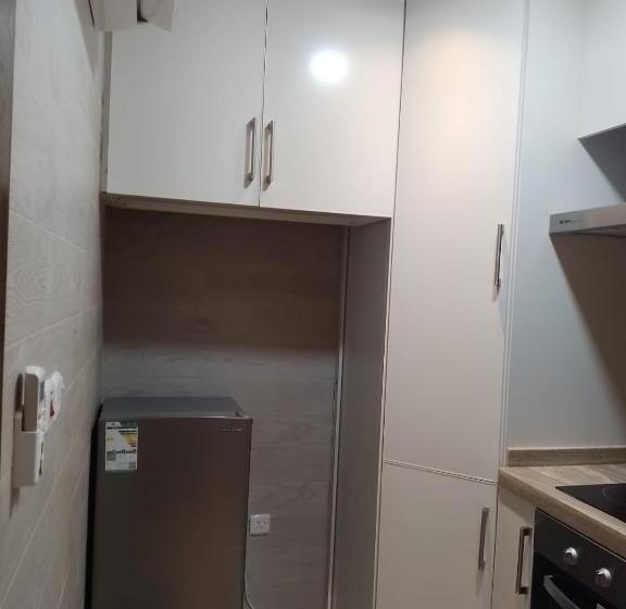 همس المدى للشقق المخدومه