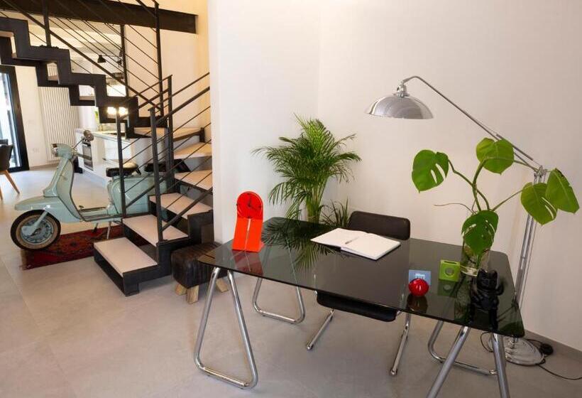 Bed and Breakfast Agatopisto Animo Salmastro