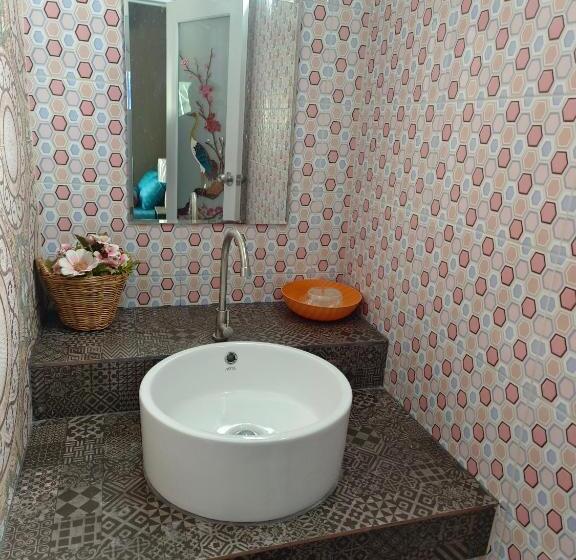 تختخواب و صبحانه Da Kanda Boutique