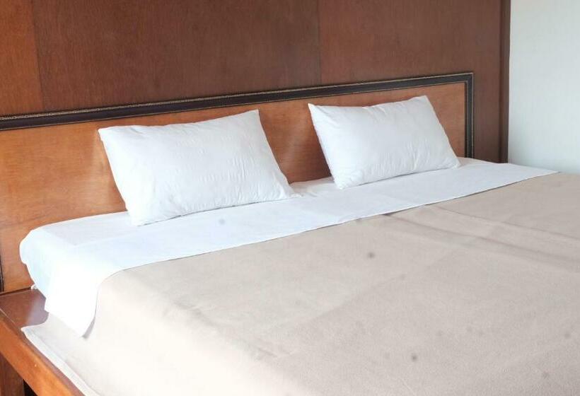 پانسیون Manilath Guesthouse