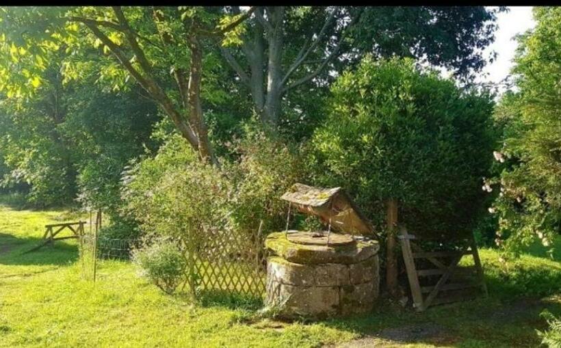 住宿加早餐  Hameau De Leignoua