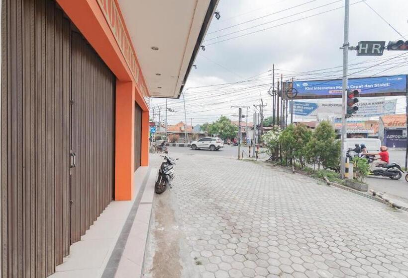 هتل Koolkost Near Stikes Cirebon