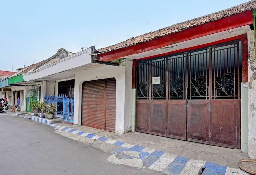 فندق Spot On 91865 Sidomulyo Kost Syariah