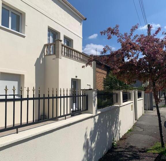 پانسیون Villa Tenjin Chambre 17
