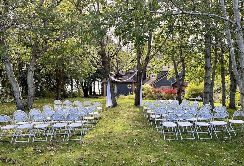 مبيت وإفطار Belle View Manor Inn