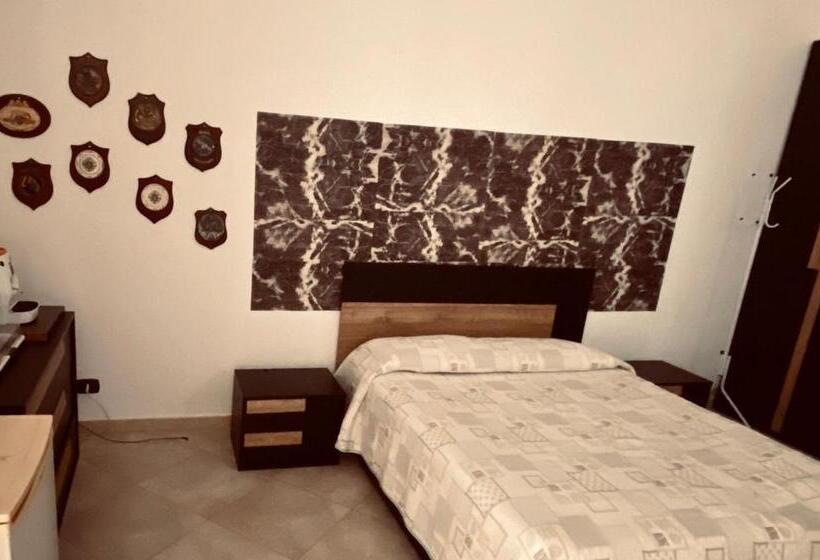 مبيت وإفطار Stupor Mundi