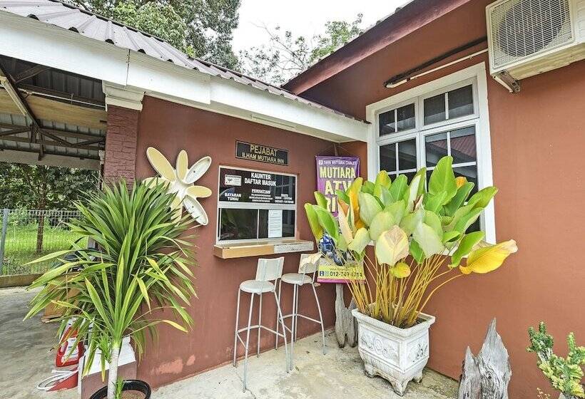 فندق Oyo 90642 Twin Mutiara Chalet & Homestay