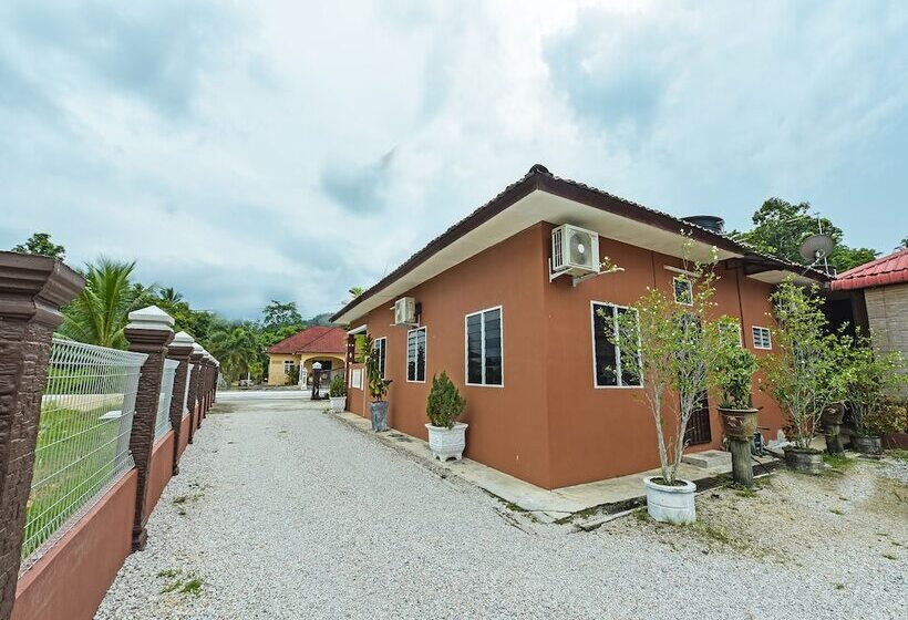 فندق Oyo 90642 Twin Mutiara Chalet & Homestay
