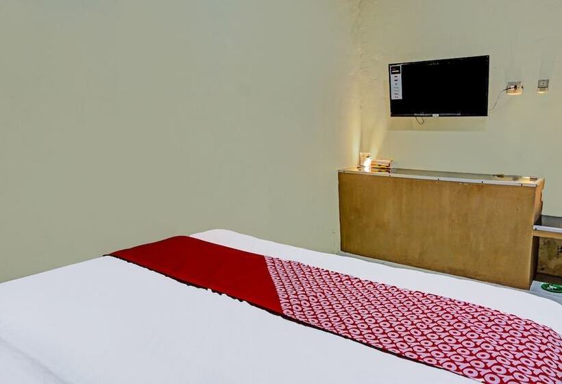 ホテル Oyo 91825 Ayu Lestari Homestay