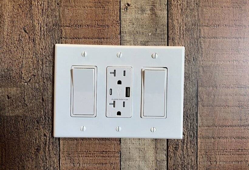 מוטל The Residency Suites