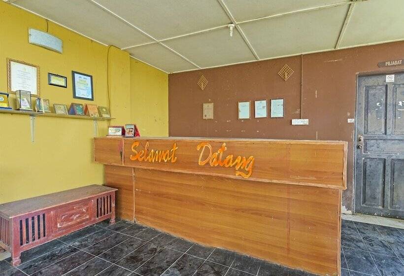 فندق Oyo 90657 D Ambang Resort