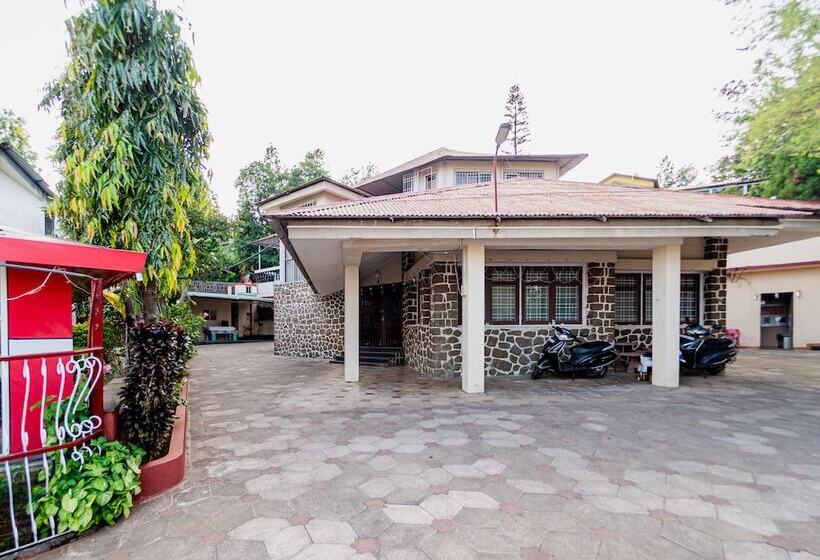 فندق Treebo Raval Resort With Valley View