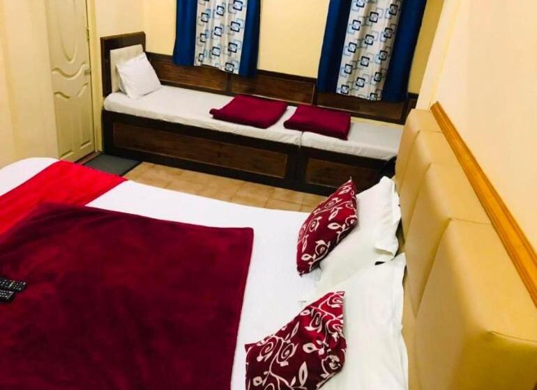 پانسیون Mystique Inn Ooty