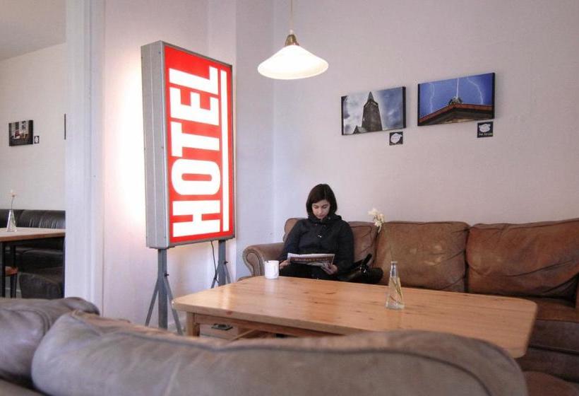 Hostel City Sleepin