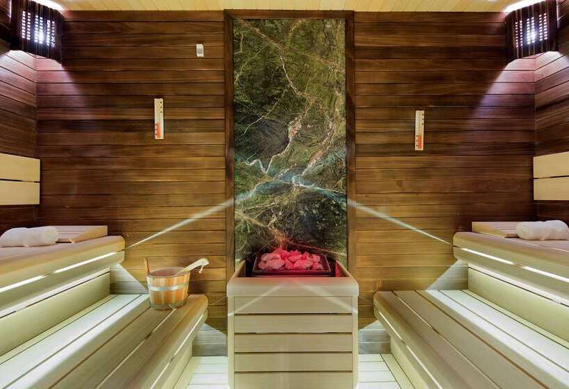 Doubletree By Hilton Hotel Istanbul   Piyalepasa