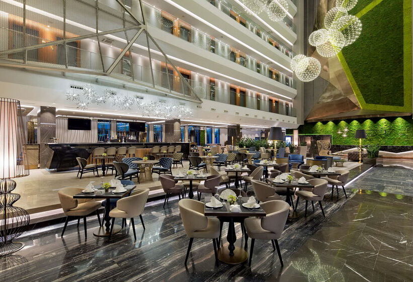 Doubletree By Hilton Hotel Istanbul   Piyalepasa
