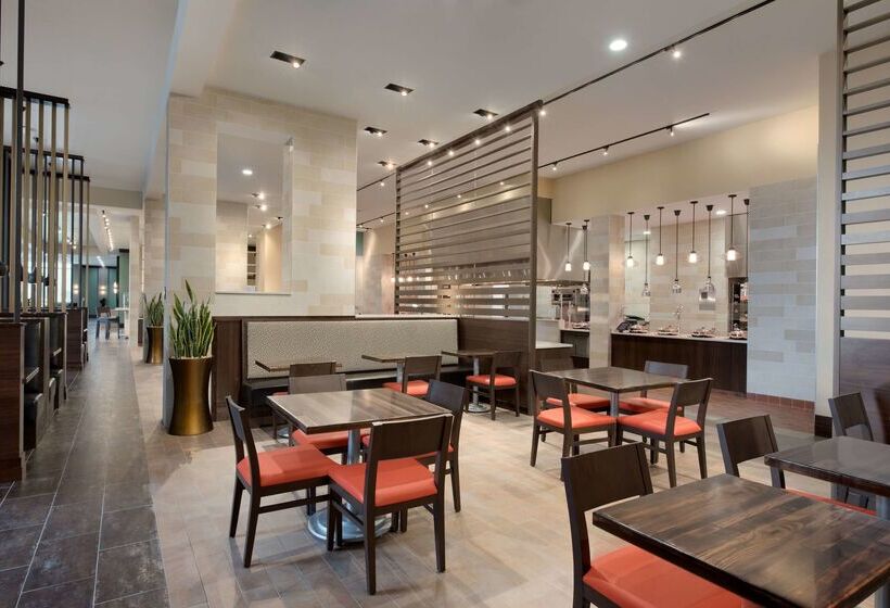 호텔 Embassy Suites By Hilton Chicago Naperville